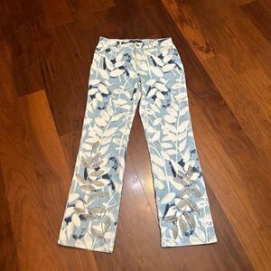 Express Jeans women’s mid rise straight leg decorative blue print jeans size 7/8